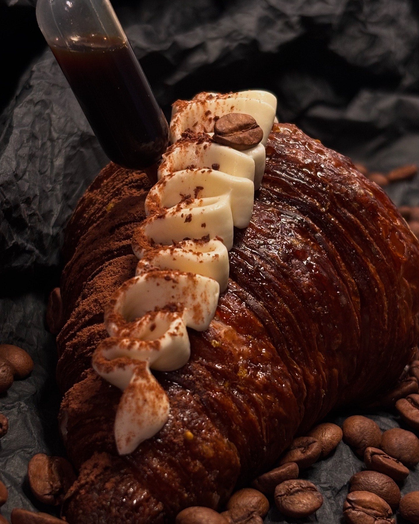 Tiramisu croissant