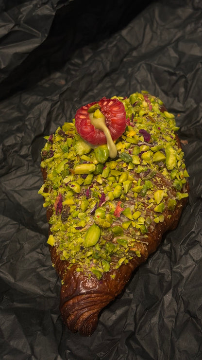 Pistachio x Raspberry