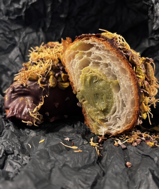 Dubai croissant